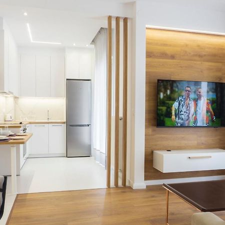 New Modern Style Home Next To The Train Station Thessaloníki Ngoại thất bức ảnh